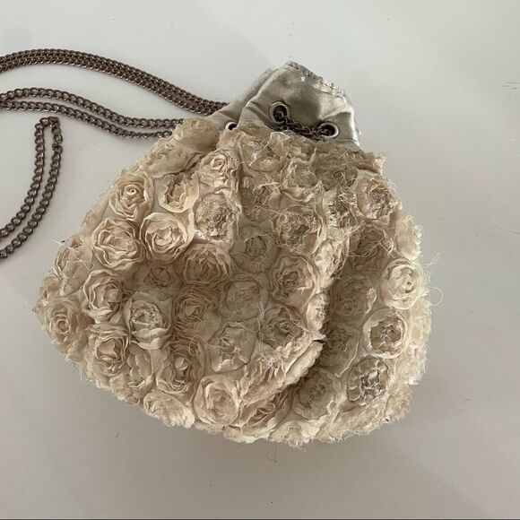 Betsey Johnson Rose Soft Bucket Bag Purse - Picture 2 of 9